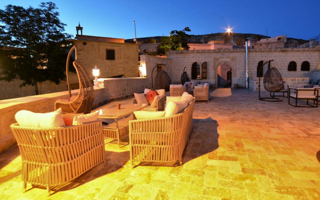 Crassus Cave Hotel Юргюп Екстериор снимка